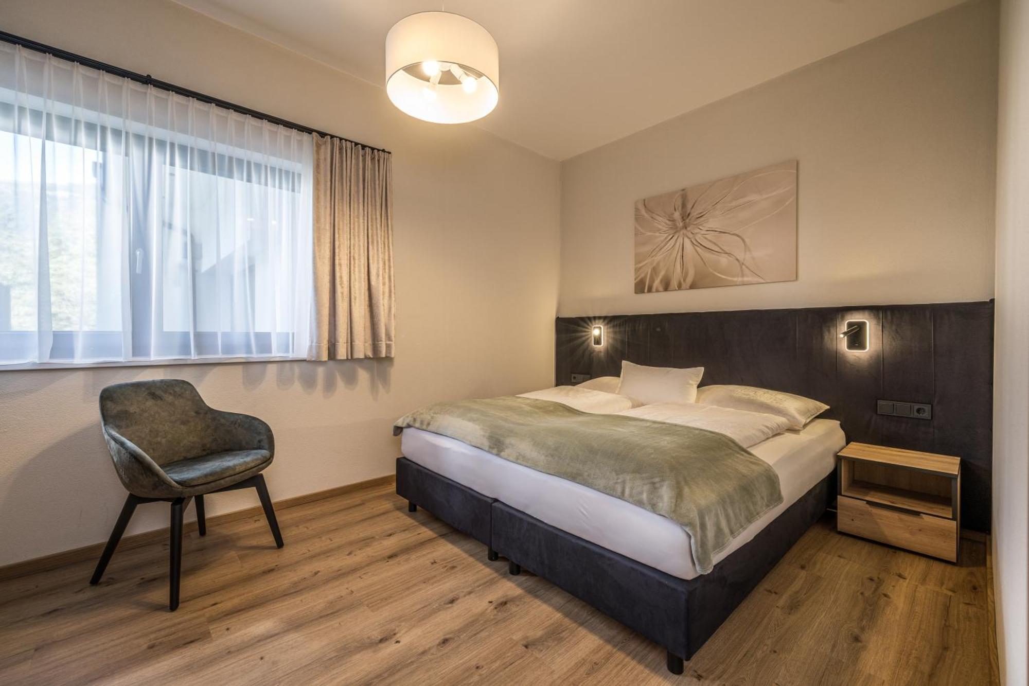 מאיירהופן Natur Zeit - Alpine Garden Apartments מראה חיצוני תמונה
